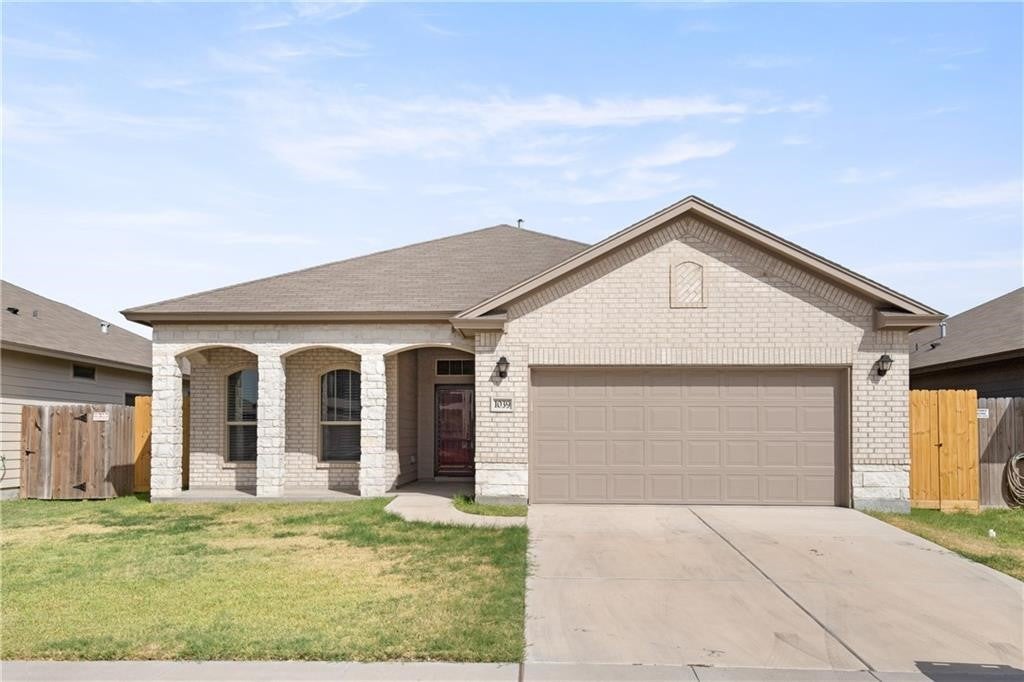 1039 Ocean Breeze Street