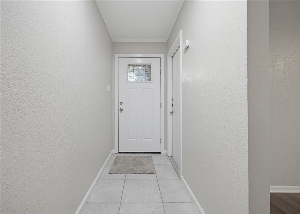 749 Alhambra Drive