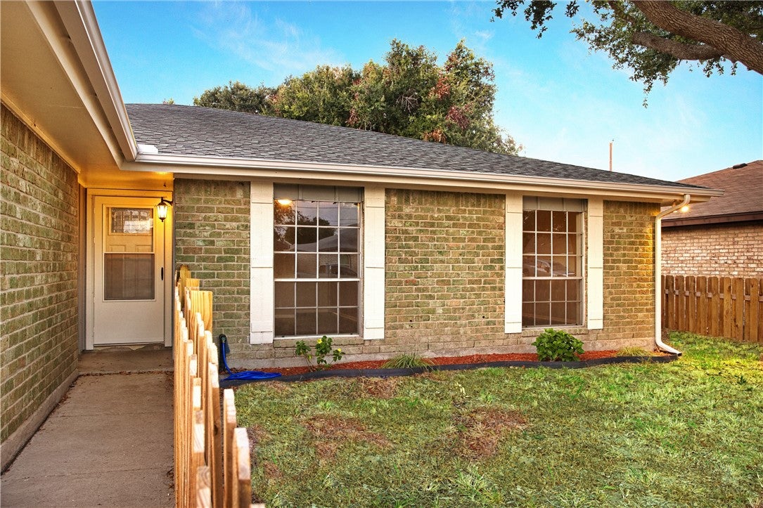 749 Alhambra Drive