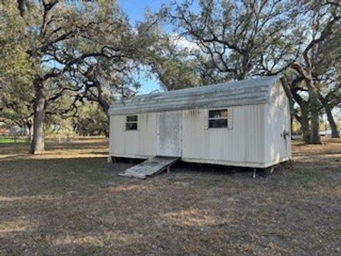 A home in George West