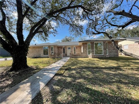 Photo of 3733 Mendenhall Drive, Corpus Christi, TX 78415 (MLS # 472178)