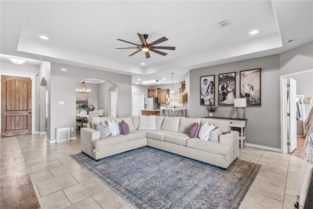 2118 Retta Drive