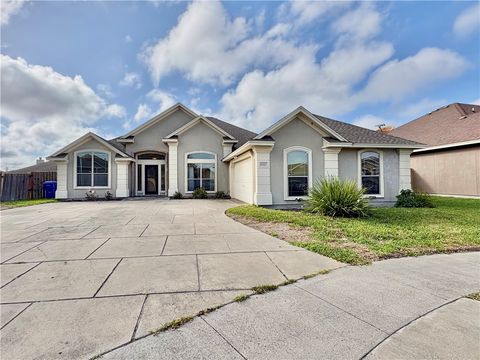 Photo of 8321 Serenity Court, Corpus Christi, TX 78414 (MLS # 472485)