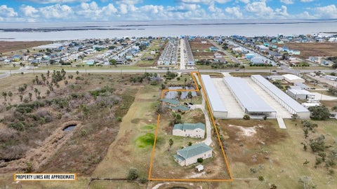 Photo of 4107 Highway 35 Highway S, Rockport, TX 78382 (MLS # 482273)