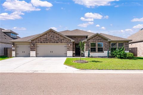 Photo of 1317 London Towne Boulevard, Corpus Christi, TX 78415 (MLS # 473336)