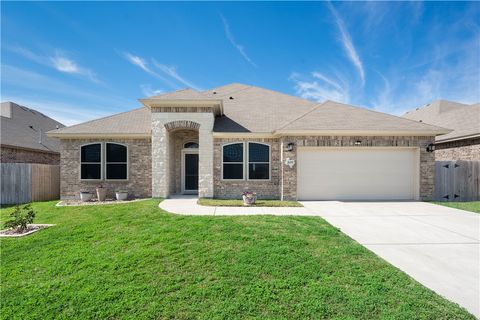 Photo of 8025 Calma Street, Corpus Christi, TX 78414 (MLS # 472370)