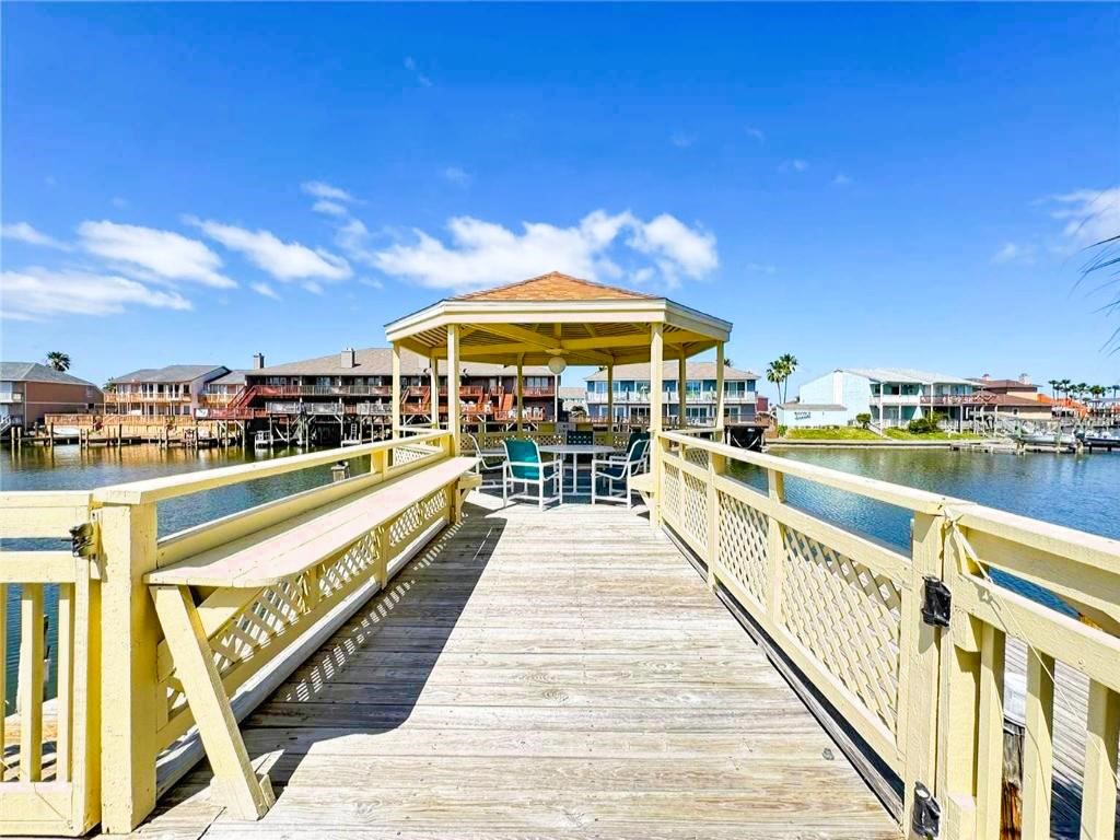 Corpus Christi, Texas 78418, United States, 2 Bedrooms Bedrooms, ,2 BathroomsBathrooms,Residential,Active,179621