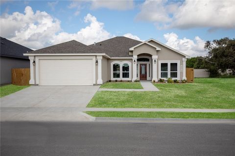Photo of 3049 Saint Eustatius Way, Corpus Christi, TX 78418 (MLS # 472169)