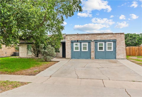 Photo of 3506 Xanadu Street, Corpus Christi, TX 78415 (MLS # 476182)