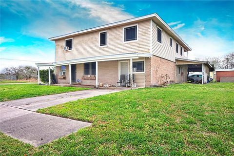 A home in Sinton