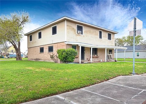 A home in Sinton