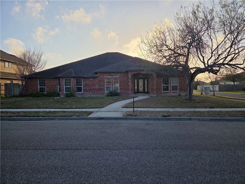 Photo of 4201 Lake Apache Drive, Corpus Christi, TX 78413 (MLS # 474018)