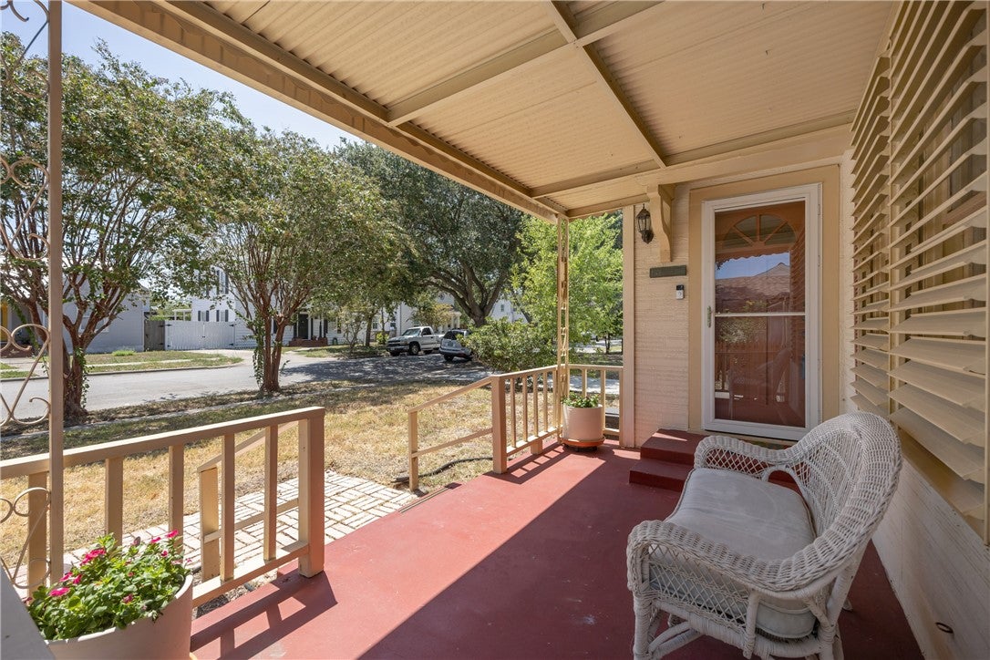 322 Southern Street