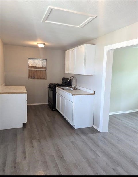 Tiny photo for 121 Blevins Street, Corpus Christi, TX 78415 (MLS # 482289)