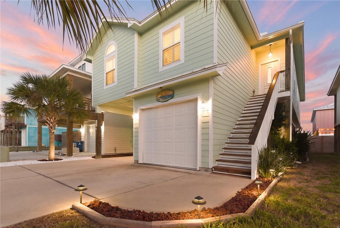 330 PARADISE POINTE Drive