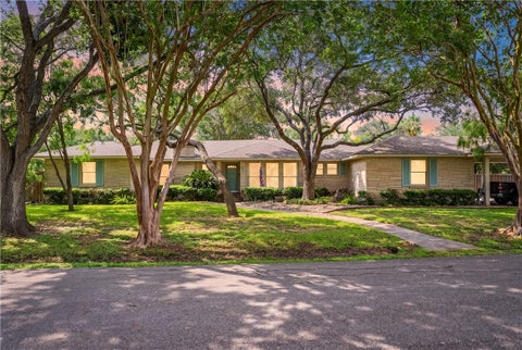 Photo of 155 Santa Barbara Street, Corpus Christi, TX 78411 (MLS # 477312)