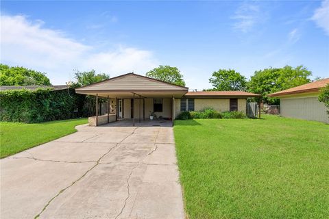 Photo of 4622 Adkins Drive, Corpus Christi, TX 78411 (MLS # 476493)