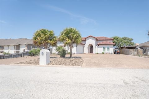 Photo of 13918 Windjammer Drive, Corpus Christi, TX 78418 (MLS # 474289)