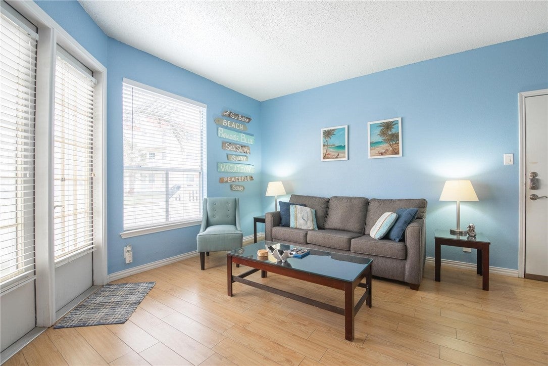 14721 WHITECAP Boulevard 180