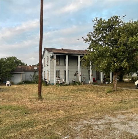 A home in Sinton