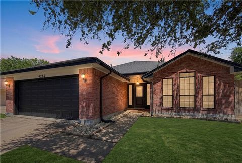 Photo of 4214 Valley Circle, Corpus Christi, TX 78413 (MLS # 474638)