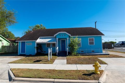 Photo of 939 Ayers Street, Corpus Christi, TX 78404 (MLS # 474241)