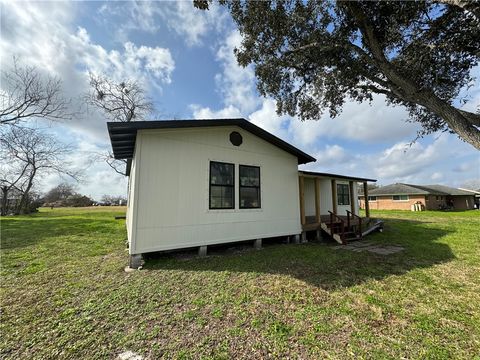 A home in Robstown