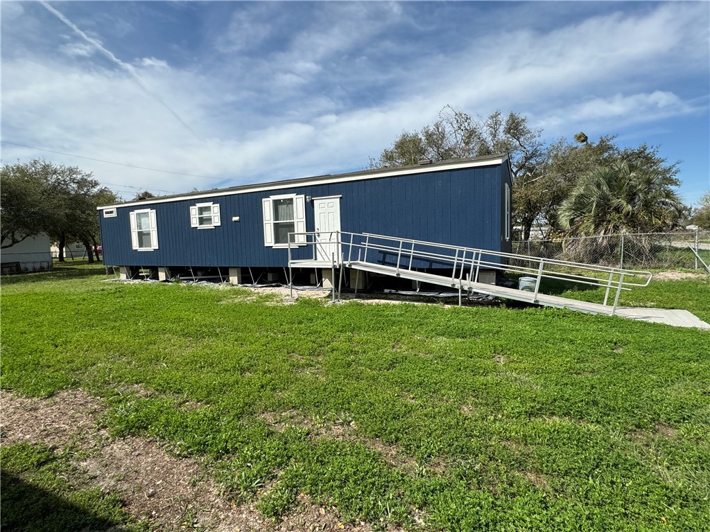 View Rockport, TX 78382 mobile home