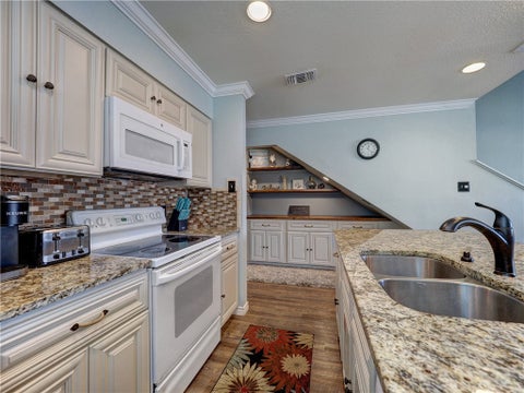 Tiny photo for 715 Beach Access Road 1a #1407, Port Aransas, TX 78373 (MLS # 482309)