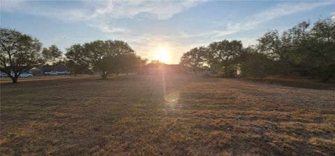 A home in Robstown