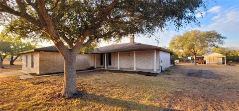 A home in Robstown