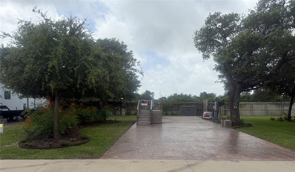 55 AUGUSTA CIR, ARANSAS PASS, TX 78336 - Image 8c8a84bd400c4cbd0fb064906d8d0675/3713725153