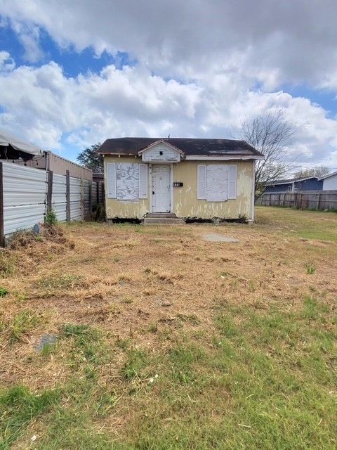 Photo of 414 Van Cleve Drive, Corpus Christi, TX 78408 (MLS # 472366)