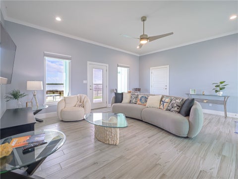 Tiny photo for 9 Northpointe Drive, Rockport, TX 78382 (MLS # 481768)