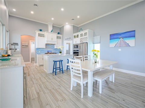 Tiny photo for 9 Northpointe Drive, Rockport, TX 78382 (MLS # 481768)