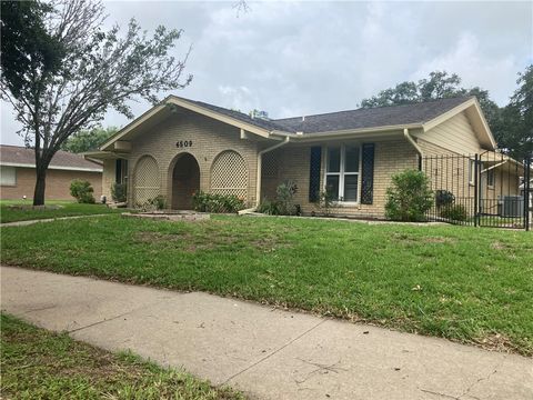 Photo of 4509 Essex Drive, Corpus Christi, TX 78413 (MLS # 476163)