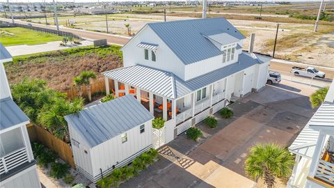 A home in Port Aransas