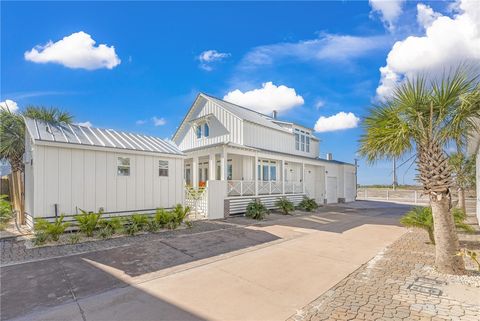 A home in Port Aransas