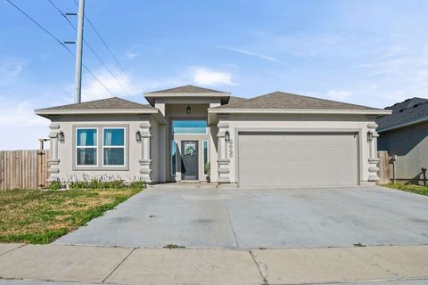 Photo of 2445 Manuel, Corpus Christi, TX 78414 (MLS # 471324)