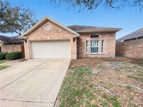 Photo of 7545 Bon Soir, Corpus Christi, TX 78414 (MLS # 472218)