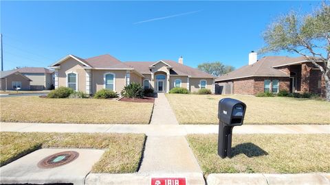 Photo of 1818 Amos Court, Corpus Christi, TX 78418 (MLS # 471380)