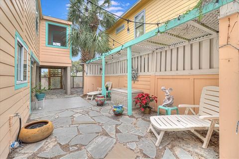 A home in Port Aransas