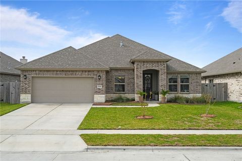 Photo of 7709 Hulk Drive, Corpus Christi, TX 78414 (MLS # 472410)