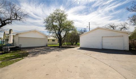 A home in Alice