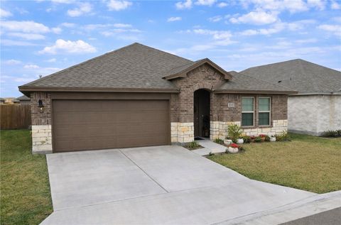 Photo of 2705 Eltonne Gardens Drive, Corpus Christi, TX 78415 (MLS # 474350)