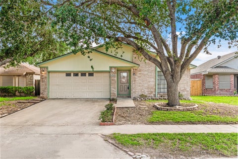 Photo of 4318 Beaver Creek Drive, Corpus Christi, TX 78413 (MLS # 475386)