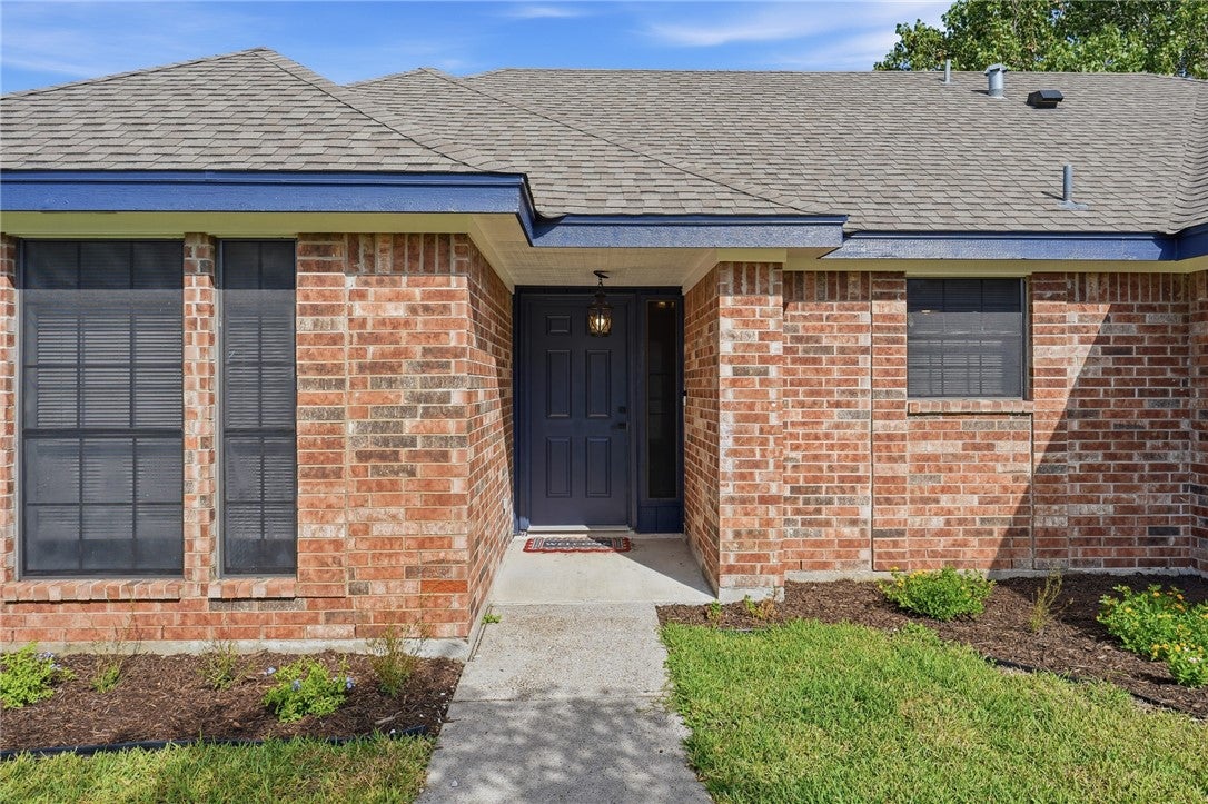 2087 Sabal Drive