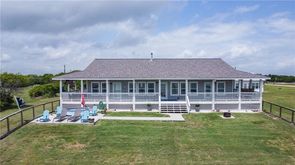 2006 FIRST ST, BAYSIDE, TX 78340 - Image 9ac712813dbf0b5f8eae507fe07f2f70/3916457904