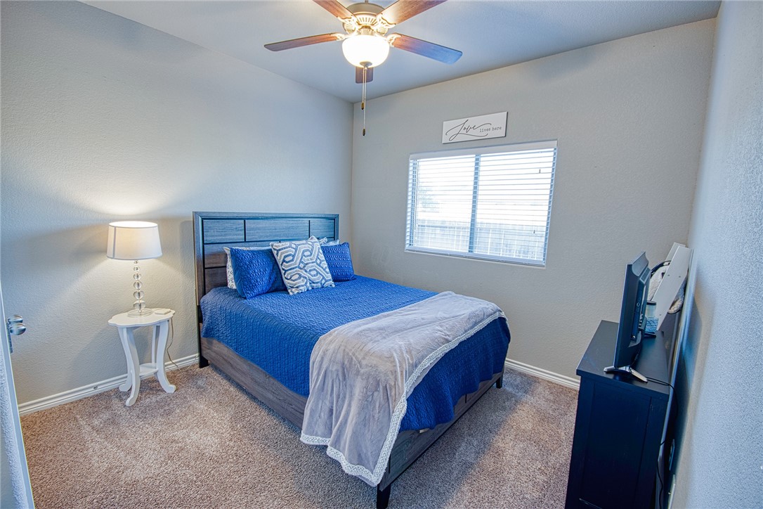 Portland, Texas 78374, United States, 4 Bedrooms Bedrooms, ,2 BathroomsBathrooms,Residential,Pending,39362