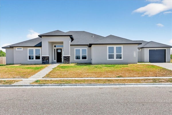 2110 SERA ST, CORPUS CHRISTI, TX 78418 - Image 9bf0bdca0ab3eec558a415a63ea00272/80780566